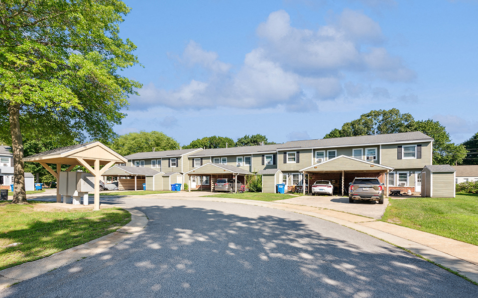 Admiralty Village
